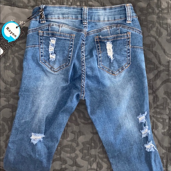 Jeans - Picture 3 of 5